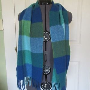 Lambswool scarf
